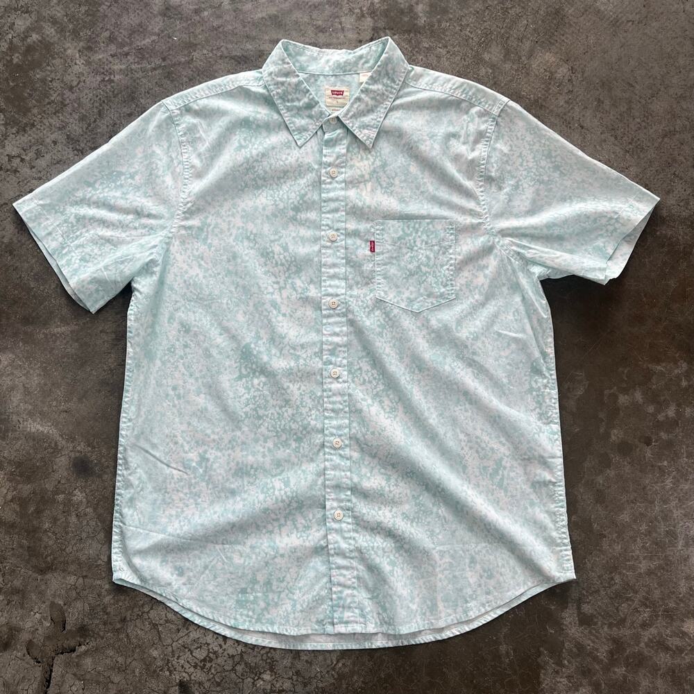 Levi's Standard Fit Mint Blue Cloud Wash Button Up Shirt NWT Size L